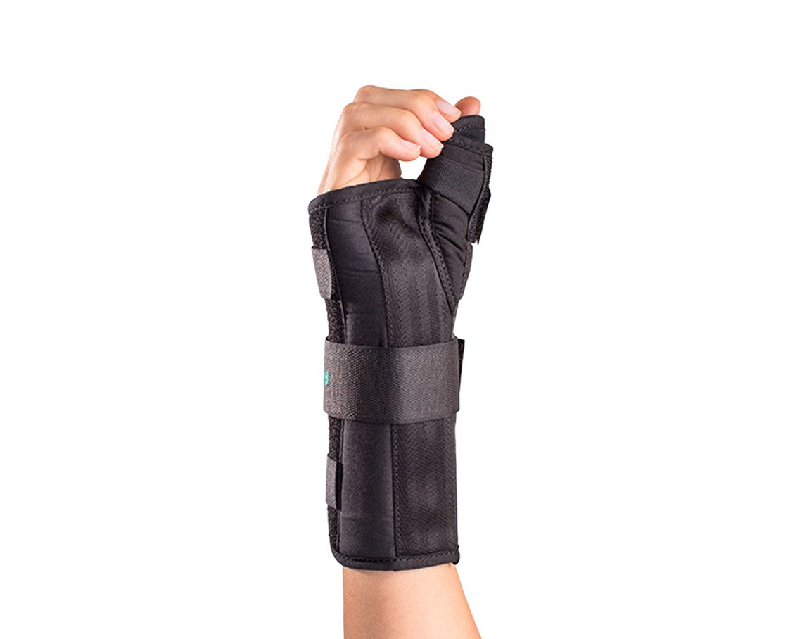 Aircast A2 Wrist Brace with Thumb Spica